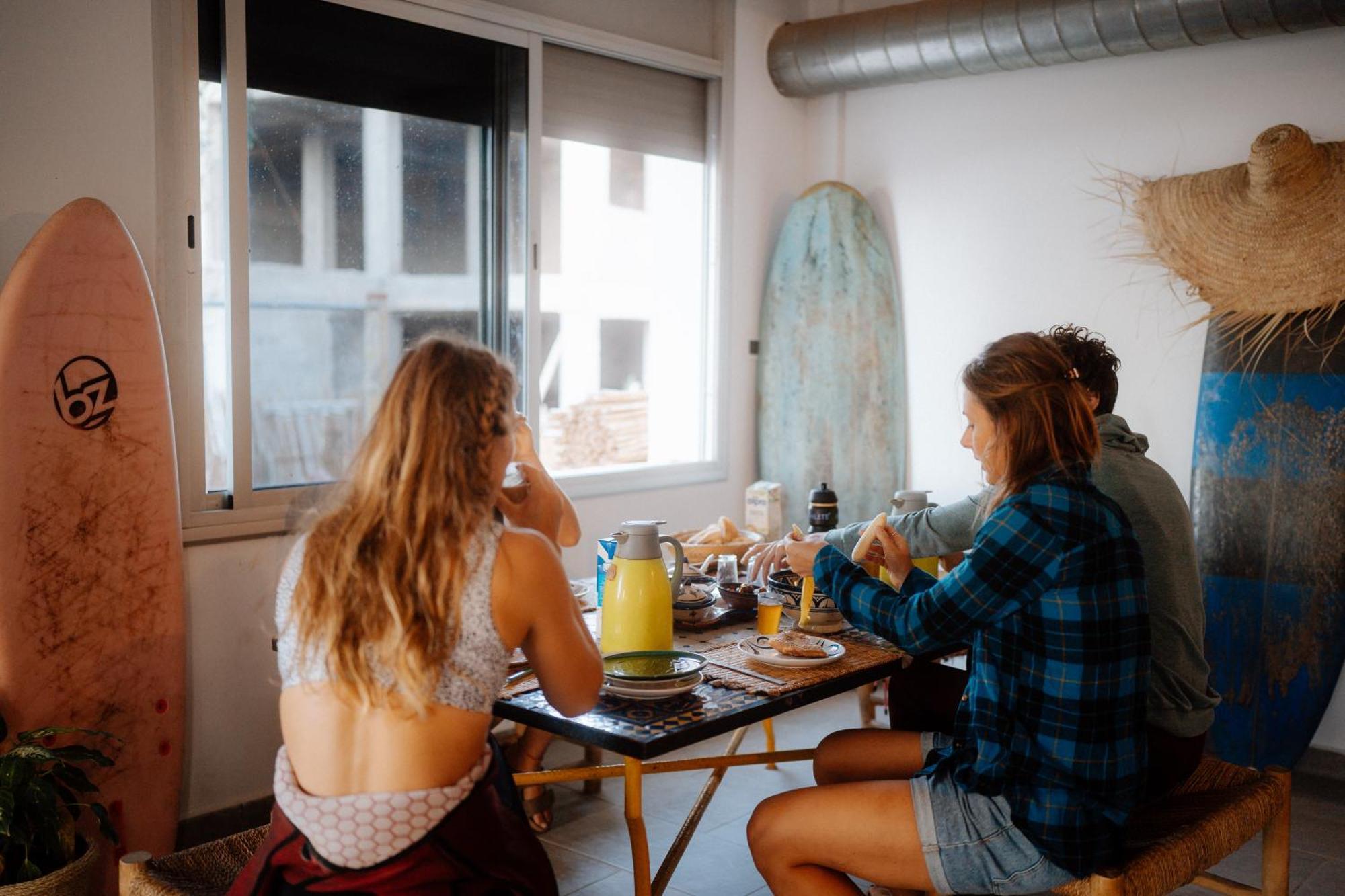 Imsouane Surf House Hostel Bagian luar foto